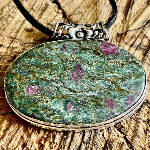 Deep Green Ruby Fuchsite Pendant 1 1/2”x 1 1/2” - Picture 14 of 15